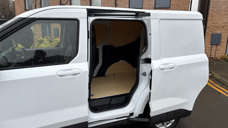 Ford Transit Courier Petrol 1.0 EcoBoost 125ps Limited Van